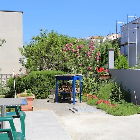Apartment With A Parking Space Podstrana, Split - 16663 Podstrana