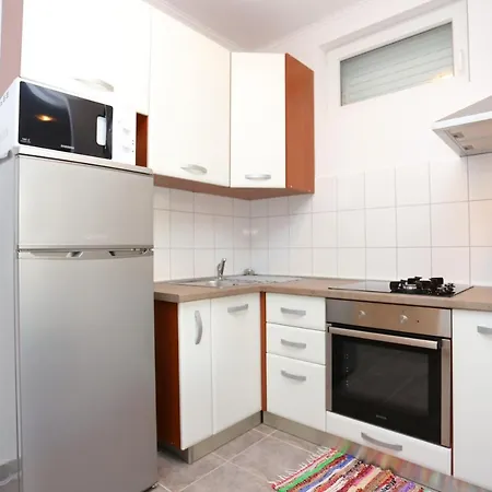 With A Parking Space Podstrana, Split - 16663 Apartment